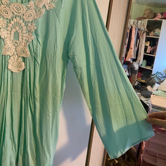 Pinkblush Mint green maternity top - Picture 4 of 5